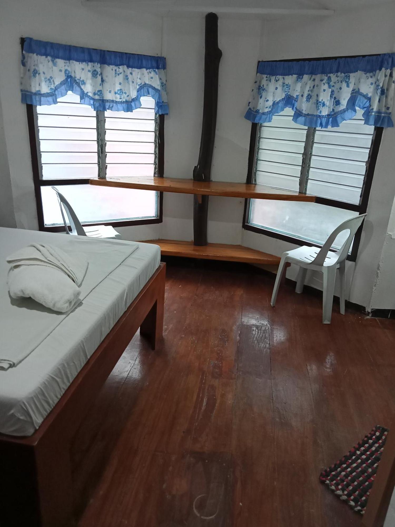 Czar'S Place Siquijor Eksteriør bilde